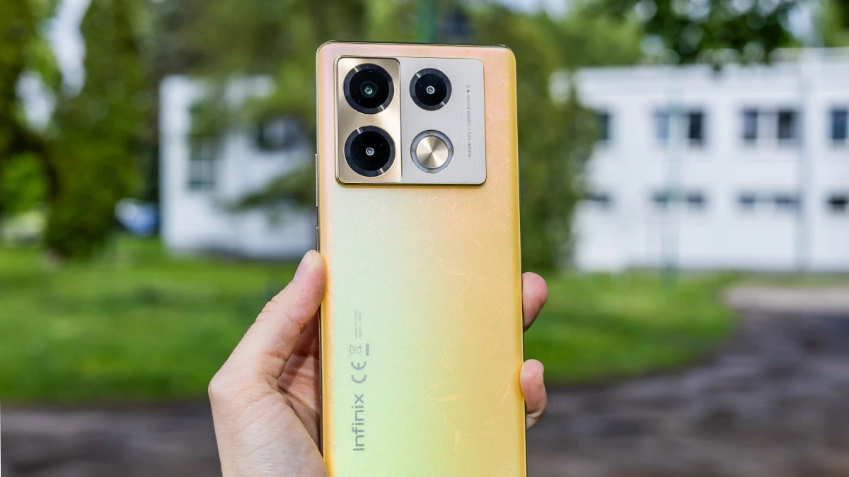 Infinix rozkłada na łopatki flagowca. Jego stan baterii nie będzie zmartwieniem