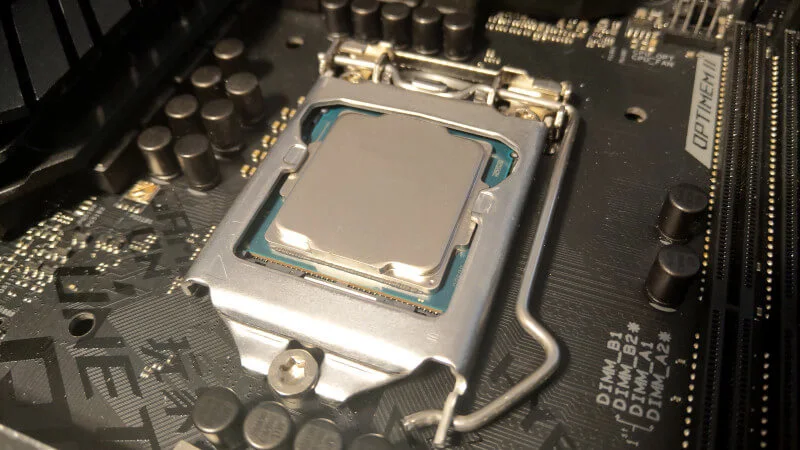 Masz płytę z B460 lub H410? Zapomnij o procesorze Intel Core 11. generacji