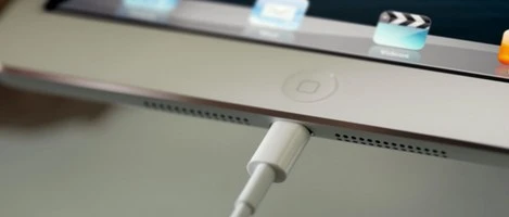 Apple ujawnia wniosek patentowy na bezkontaktowe magnetyczne ładowanie baterii
