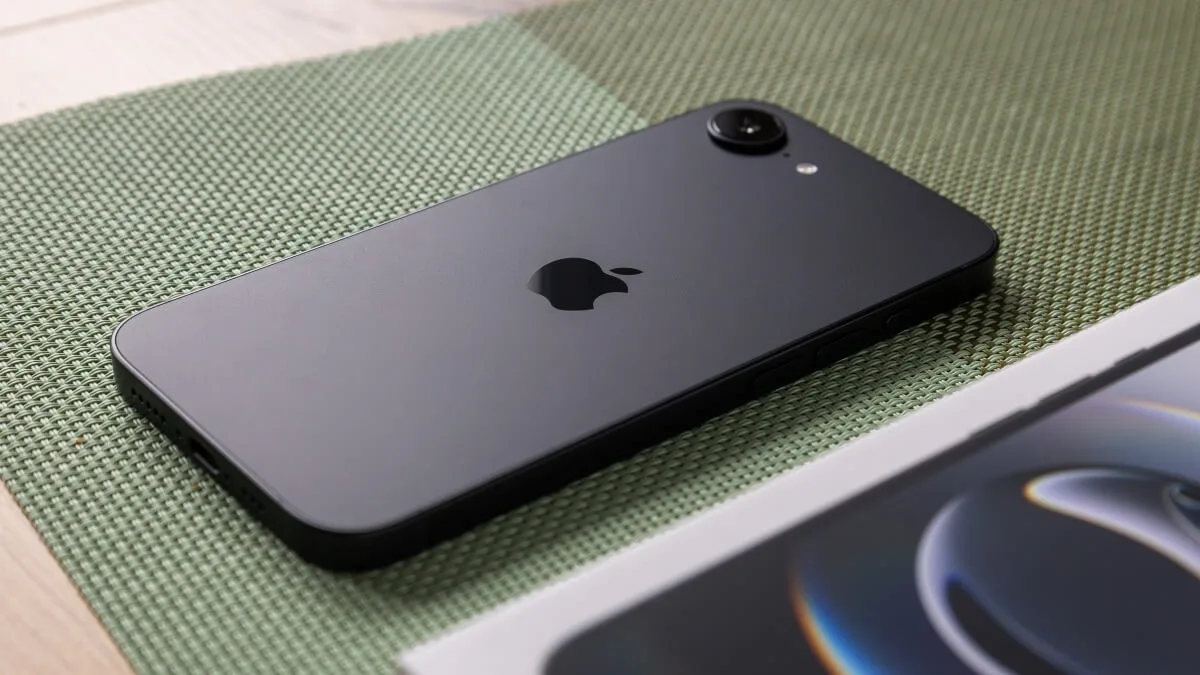 Czy Twój iPhone jest bezpieczny? Apple rozsyła pilne ostrzeżenia