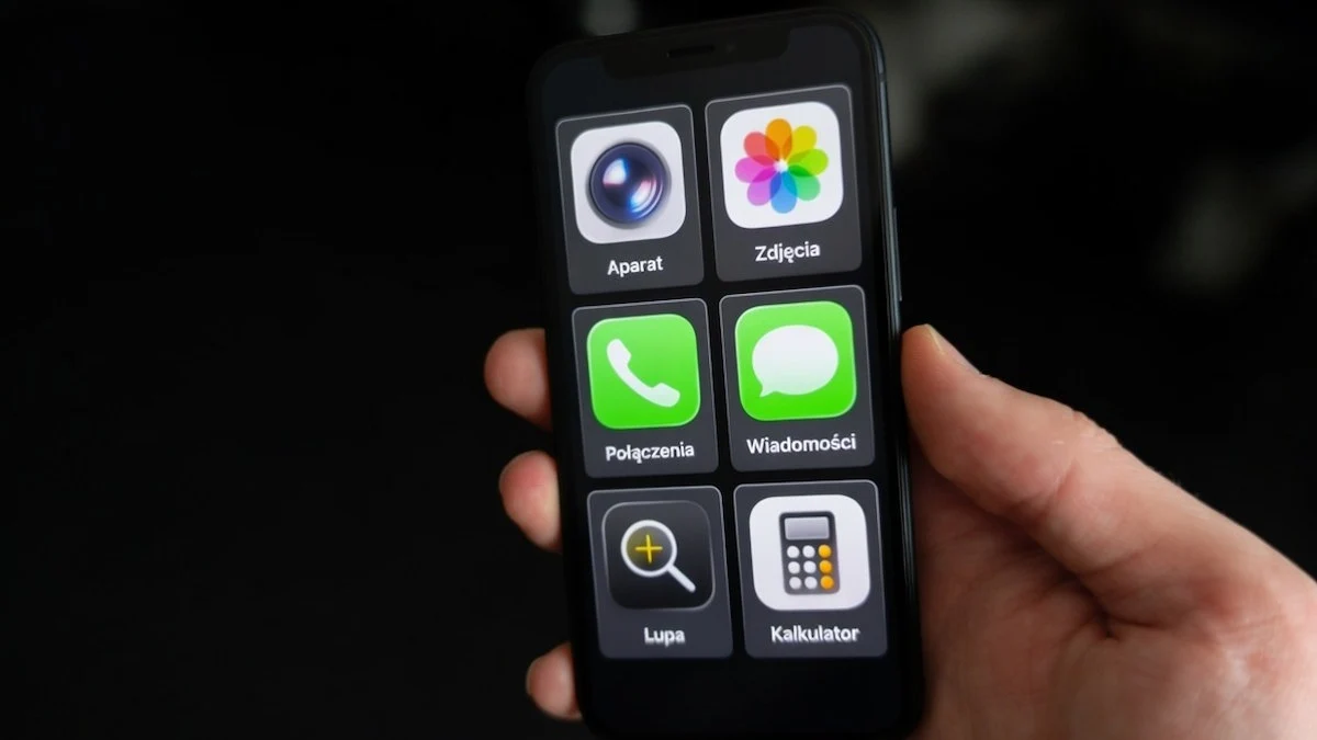 iPhone jako telefon dla seniora? Wystarczy włączyć specjalny tryb