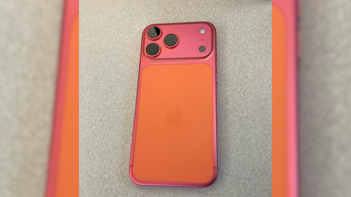 Kupiłeś pomarańczowego iPhone’a 17 Pro? Może czekać cię różowa niespodzianka