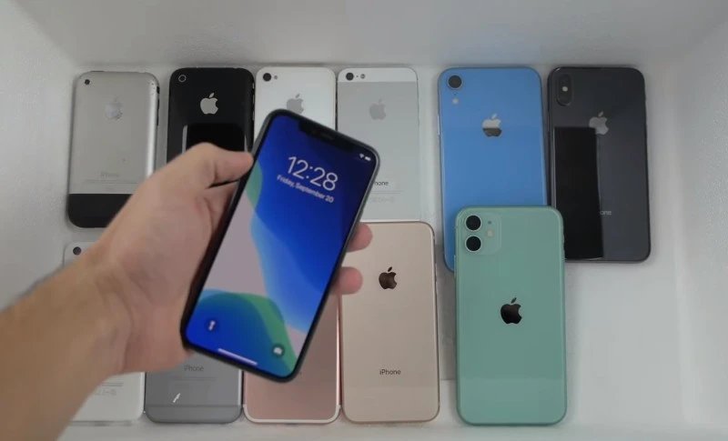 Czym skończy się zalanie 12 iPhone’ów ciekłym azotem? (wideo)
