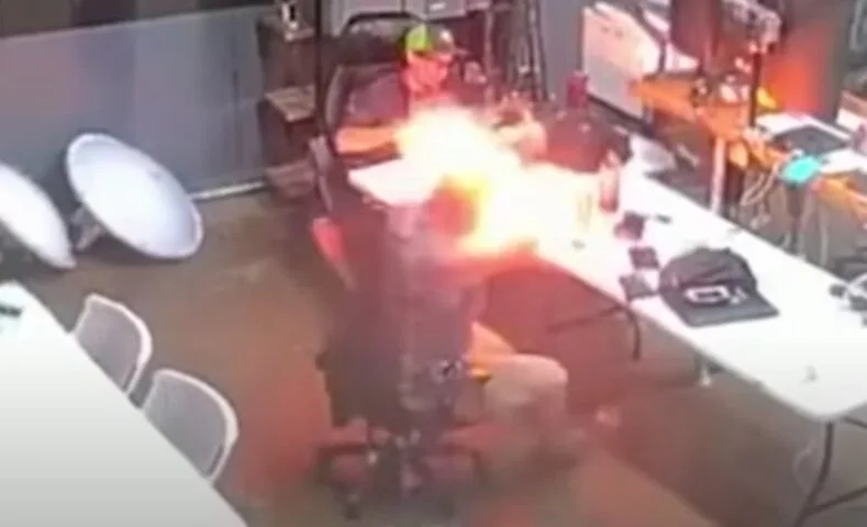 Eksplodujący iPhone X przyczyną pozwu wymierzonego w Apple (wideo)