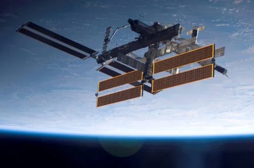 Rosja wstrzymała międzynarodowe eksperymenty na ISS. Będzie realizować je sama