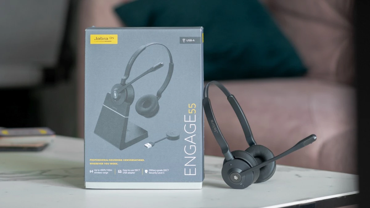 Jabra Engage 55 – recenzja. Lekkie słuchawki do biura