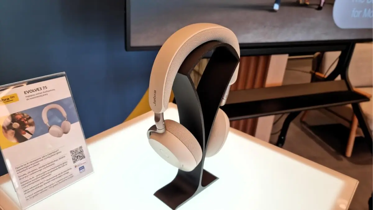 Jabra Evolve3