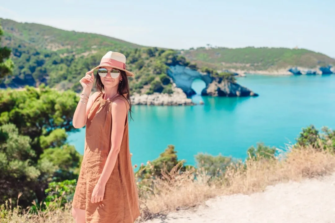 Jak kupowanie biletów przez internet minimalizuje koszty wycieczki