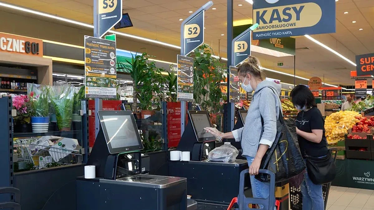 Kasy samoobsługowe w Biedronce