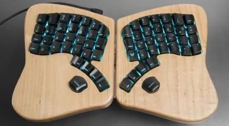 Piękna drewniana klawiatura Keyboardio (wideo)