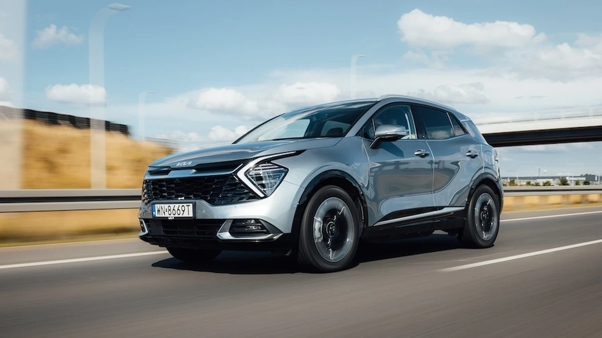 UOKiK alarmuje: akcje serwisowe KIA, Citroen, DS, Opel i Peugeot w Polsce