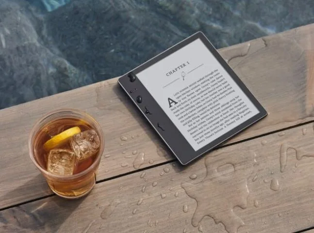 Kindle Oasis 2 już oficjalnie. To pierwszy wodoodporny czytnik e-booków Amazonu