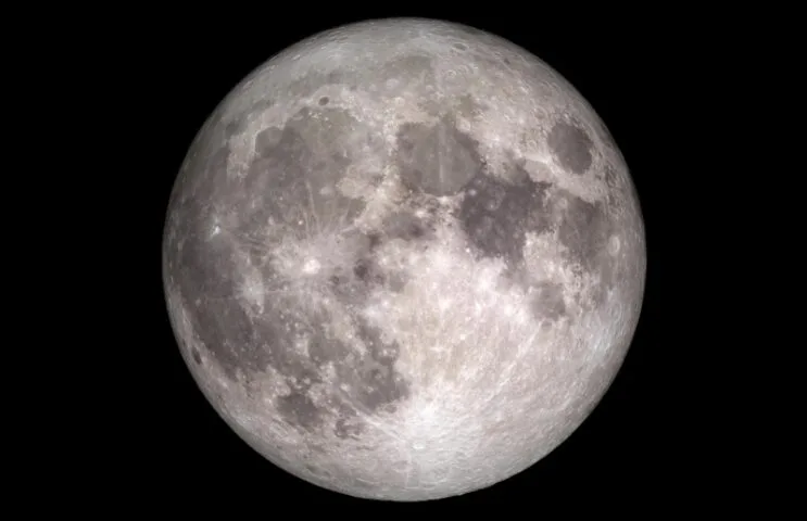 NASA odkryła wodę na nasłonecznionej powierzchni Księżyca