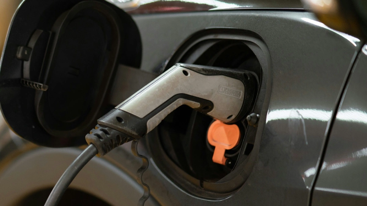 Darmowe ładowanie elektryków. GreenWay kusi kierowców