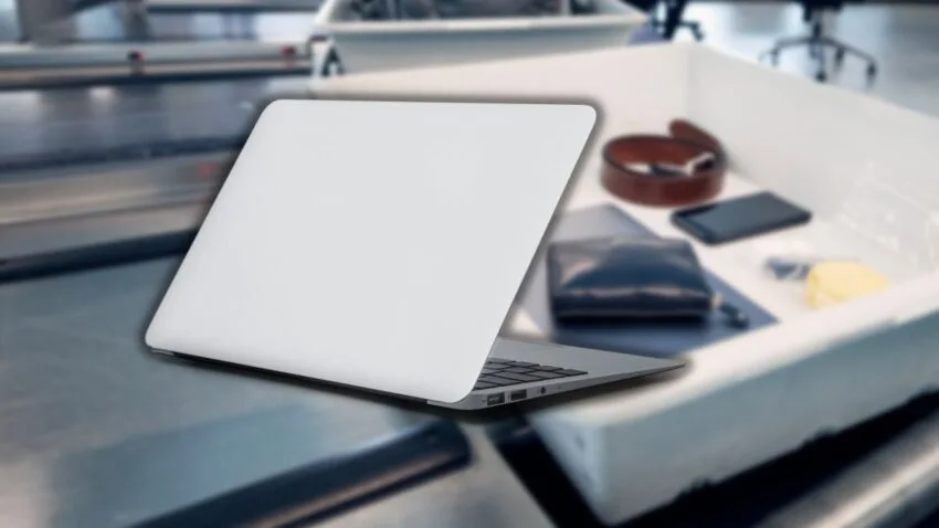 Dlaczego podczas kontroli bezpieczeństwa na lotnisku musisz wyjąć laptopa? Powód jest prosty