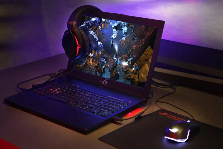 ASUS ROG Zephyrus M – smukły laptop do gier z nowymi procesorami Intela