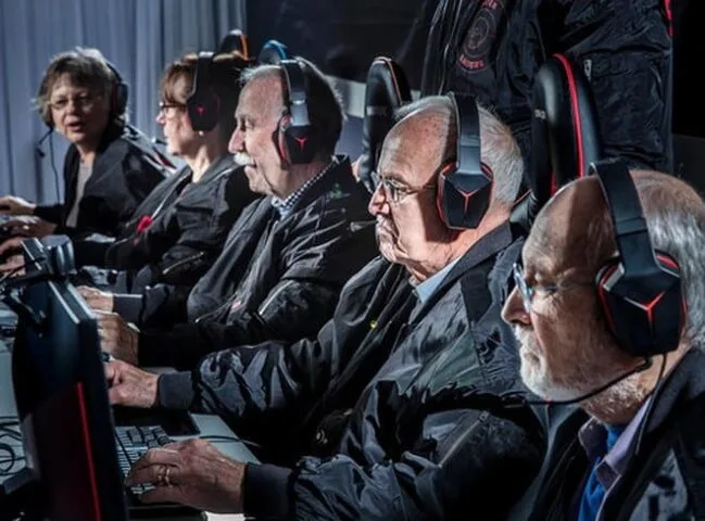 Profesjonalna drużyna seniorów spróbuje swoich sił na turnieju CS:GO!