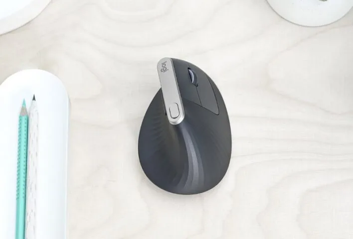 Częste używanie myszy ma niekorzystny wpływ na zdrowie, a Logitech ma na to sposób