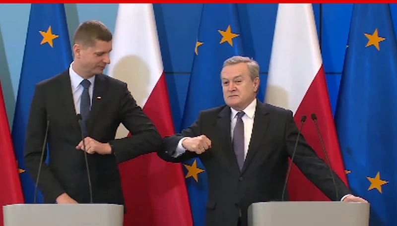 Polski rząd zamyka kina, teatry, muzea i szkoły na 2 tygodnie