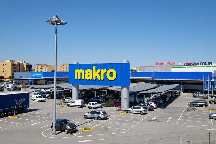 MAKRO w Polsce przetestuje wyświetlacze cen, które ograniczą marnowanie żywności