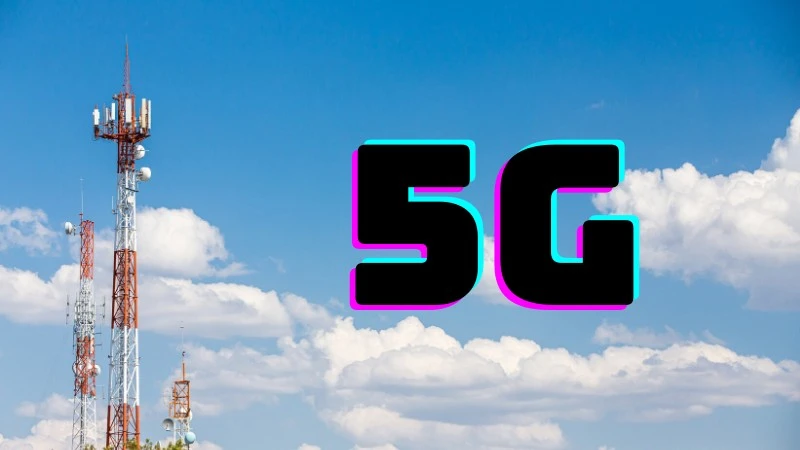 Znamy lokalizacje stacji bazowych 5G. Przeciwnicy zacierają ręce