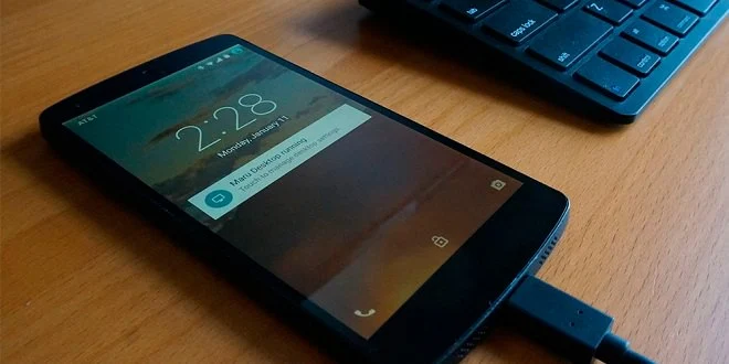 MaruOS zamieni smartfon z Androidem w desktop z Linuksem