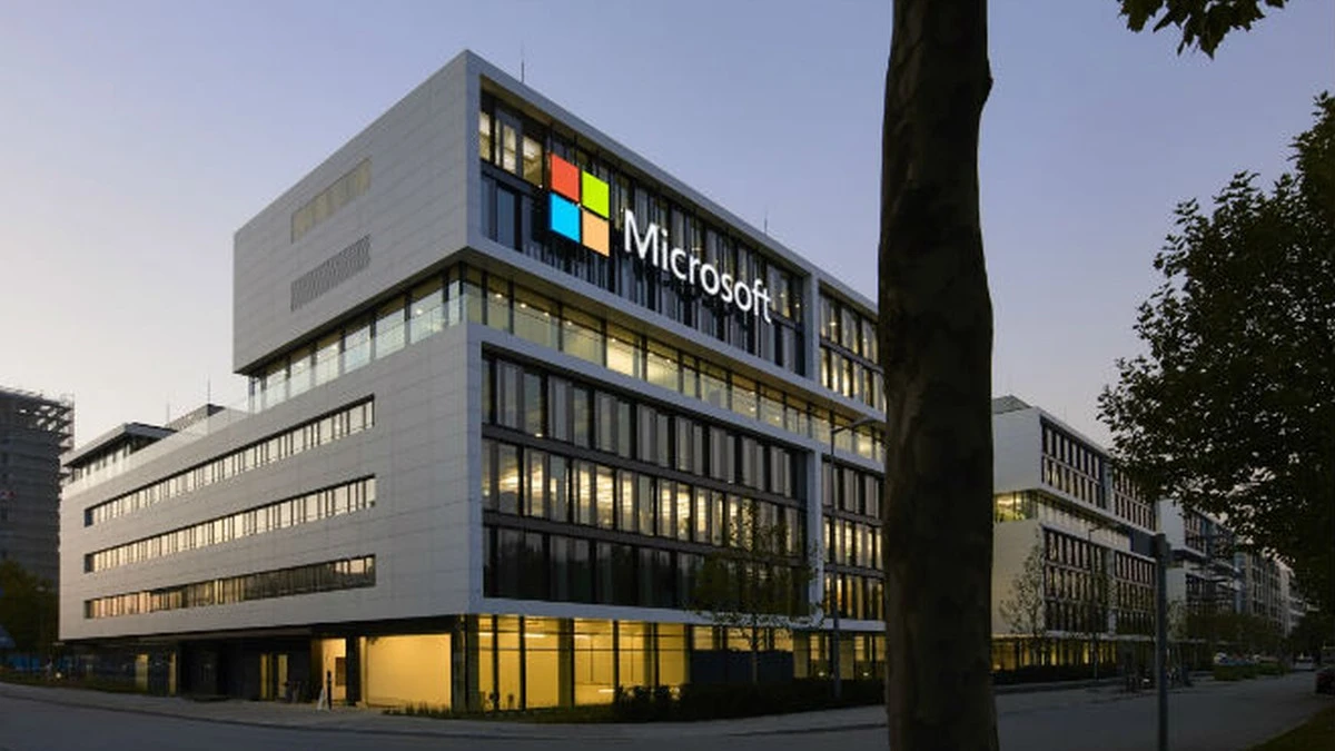 Microsoft sprzedawał oprogramowanie rosyjskim firmom objętym sankcjami