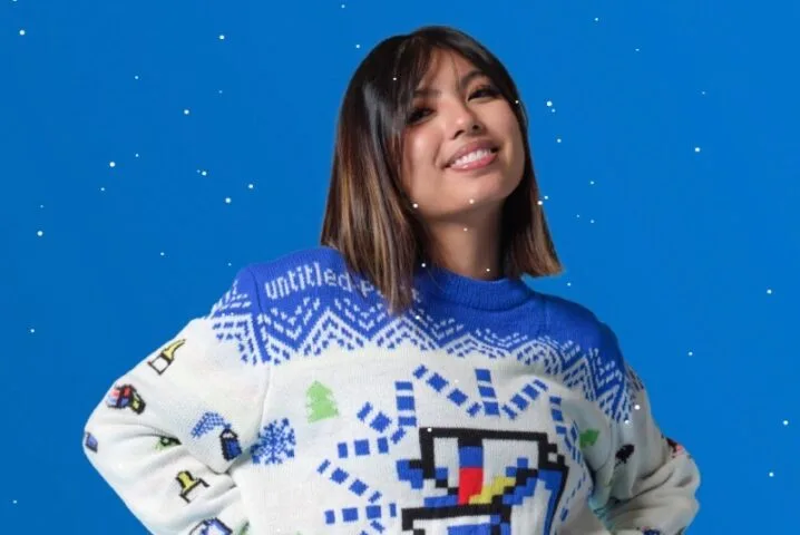 Microsoft sprzedaje kiczowate swetry. Dochód przekaże na pomoc kobietom
