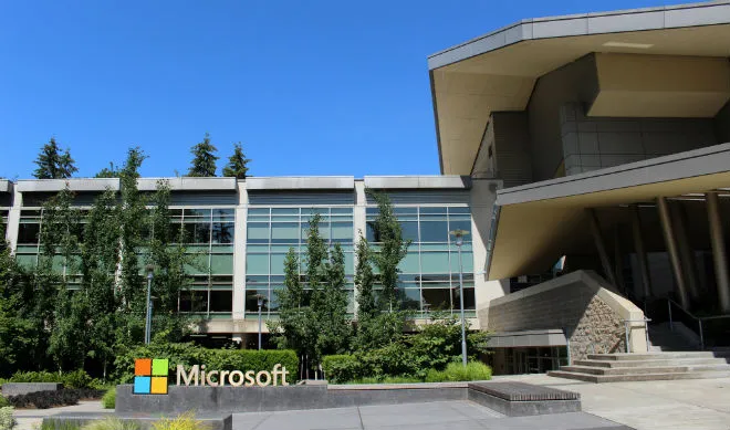 Microsoft inwestuje miliard dolarów w sztuczną inteligencję