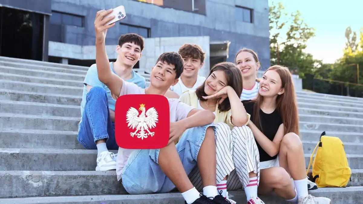 mObywatel Junior zyskał kolejne dokumenty. Długo na nie czekaliśmy