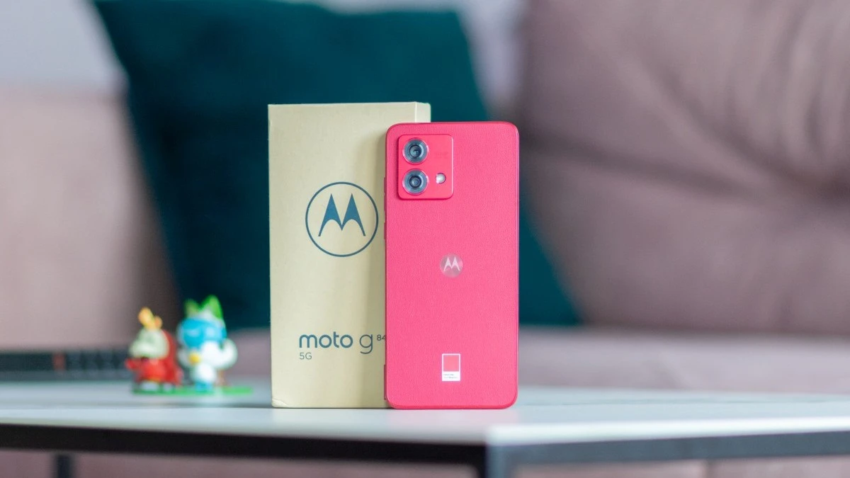 Test Moto G84 5G. Przyzwoity średniak Motoroli