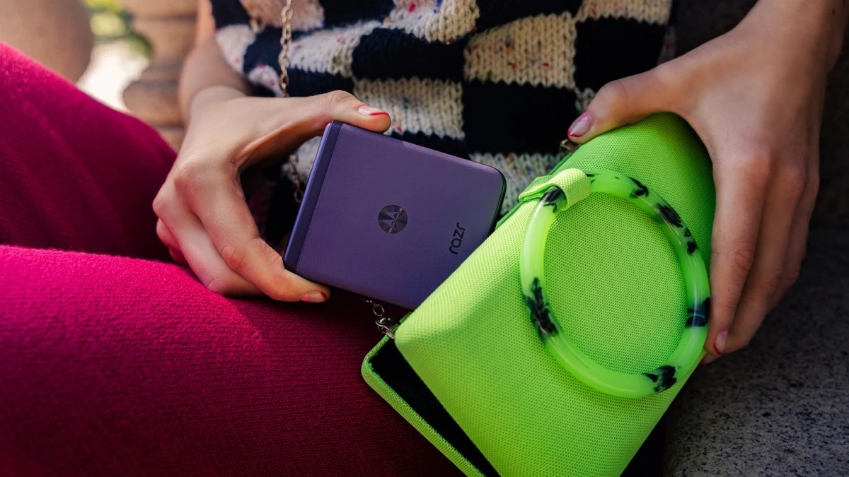 Składany smartfon Motorola teraz w rekordowo niskiej cenie