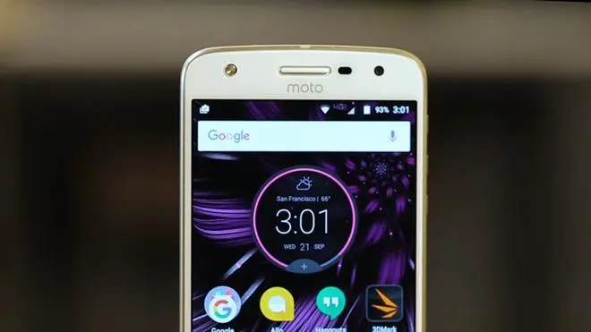 Motorola Moto Z2 Play trafia do GeekBench