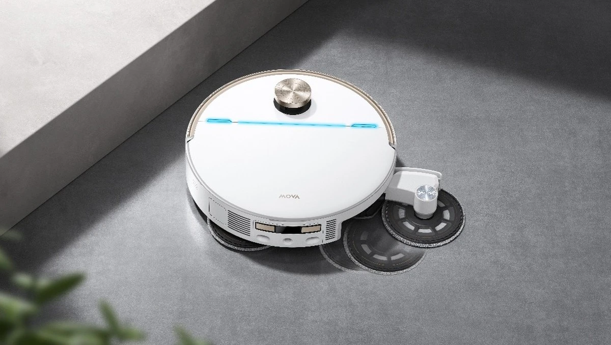 Ten robot sprzątający ma „ramiona” jak żaden inny. Właśnie trafił do Polski