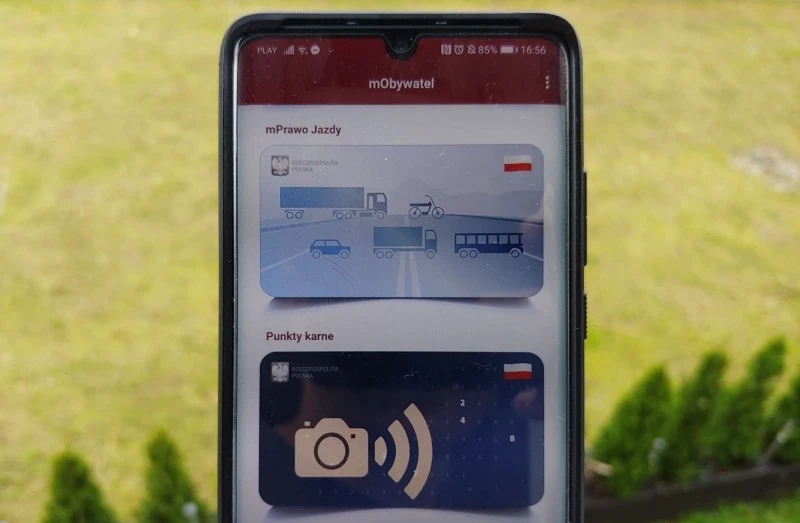mPrawo Jazdy – prawo jazdy na smartfonie. Jest na co czekać!