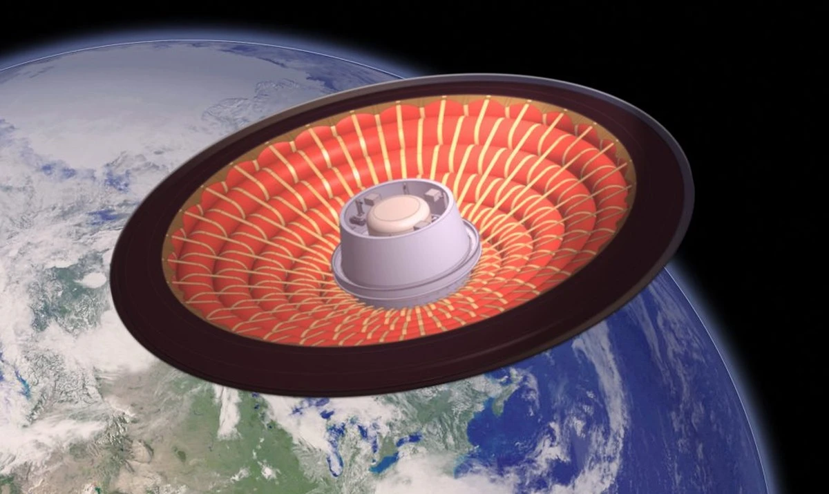 NASA przetestowała w komosie nadmuchiwaną tarczę cieplną