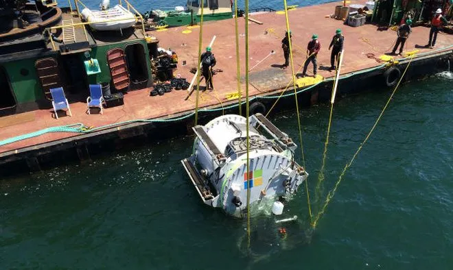 Microsoft wybuduje nowe centrum serwerowe. W oceanie