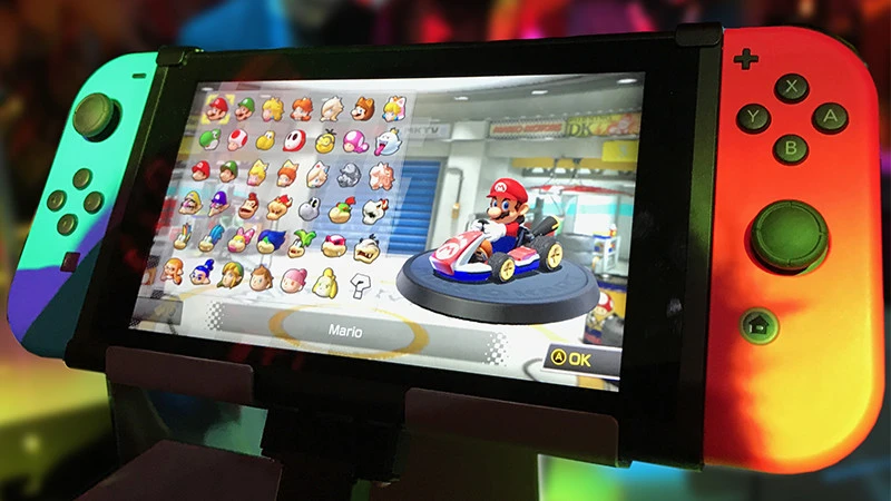 Nintendo podobno pracuje nad mniejszą i tańszą wersją Switcha