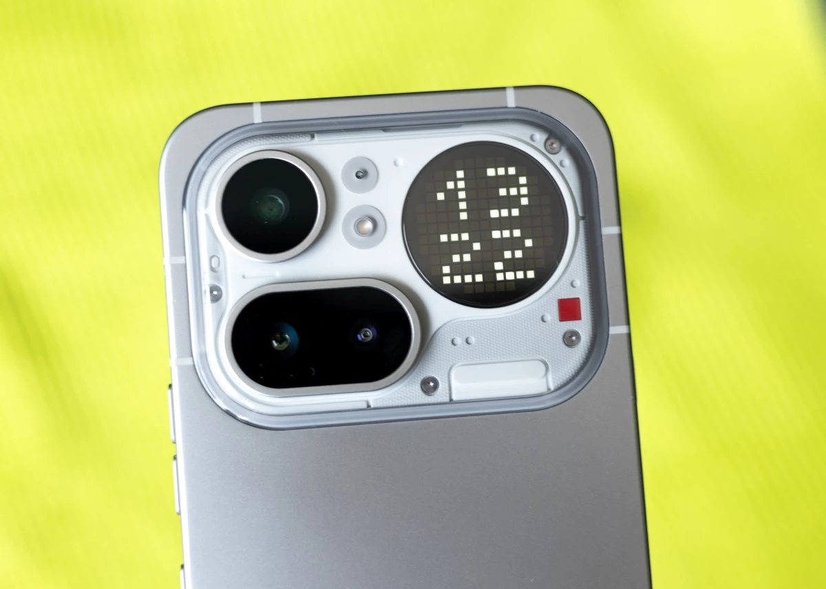 Nothing Phone (4a) czy (4a) Pro? Zakochałem się w jednym z nich