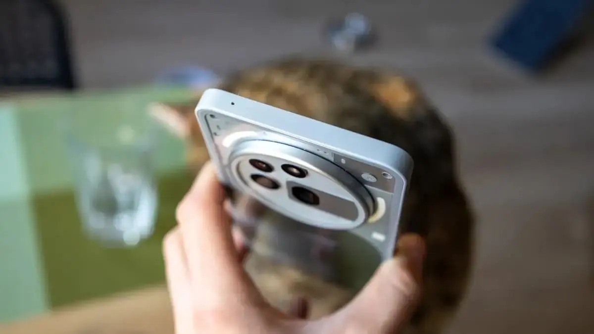 Nothing Phone (4a) coraz bliżej. Szykuje się kolorowy smartfon