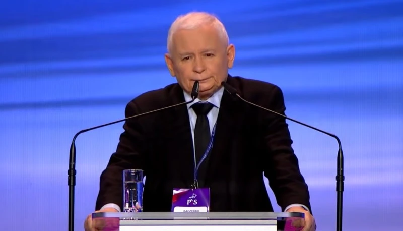 Numery telefonów posłów i senatorów PiS wyciekły do sieci