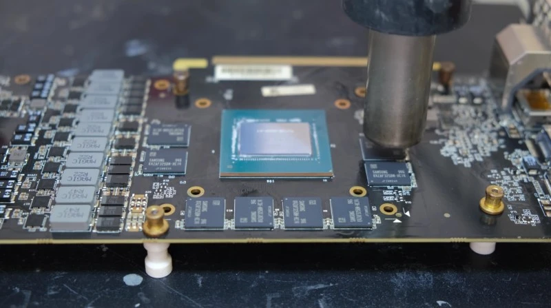 GeForce RTX 2070 z 16 GB pamięci? Wystarczy prosty zabieg (wideo)