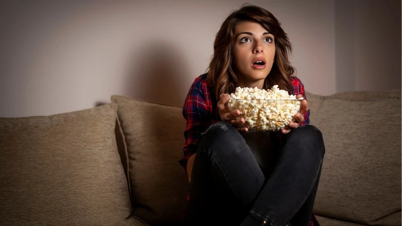 Olbrzymia kara dla 25-latka z Polski za piracenie filmów. Wyrok w sprawie Fili.cc