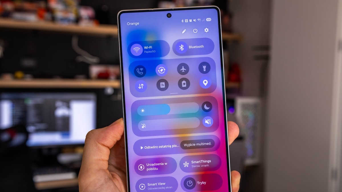 One UI 7 z problemami. Użytkownicy skarżą się na czas pracy na baterii