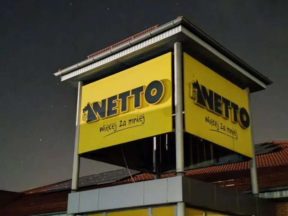 Tryb nocny, zoom optyczny 2x