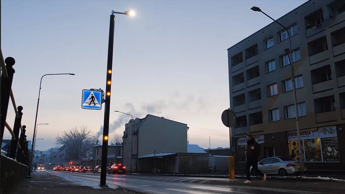 Inteligentne przejścia dla pieszych w Polsce. To zasługa Orange