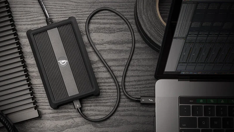 Ethernet 10 Gb/s nawet w laptopie. Jak to możliwe?