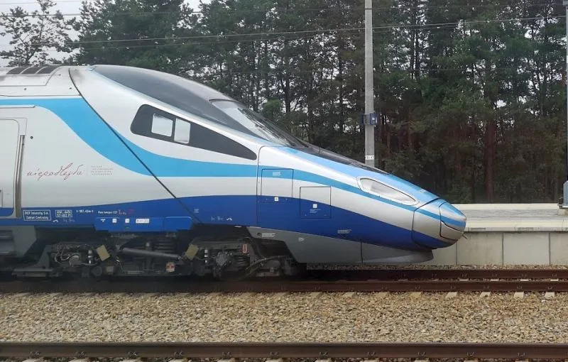 Wszystkie pociągi Pendolino nareszcie z Wi-Fi. Wysoki koszt instalacji i utrzymania