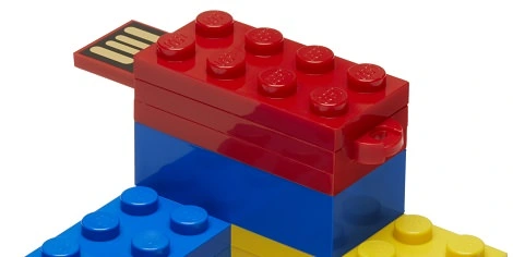 Zbuduj sobie pamięć USB z klocków LEGO!