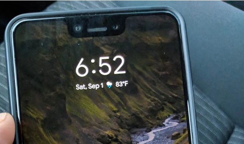 Google Pixel 3XL zostawiony w aucie Lyft